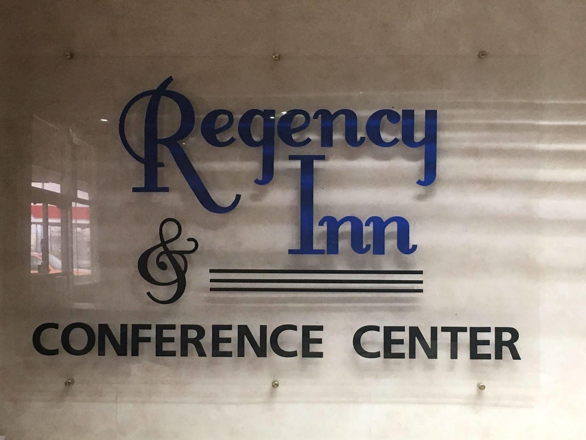 Regency Inn And Conference Center Clinton Zewnętrze zdjęcie